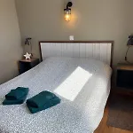 Les 4 As, Maison Au Coeur De Proche *