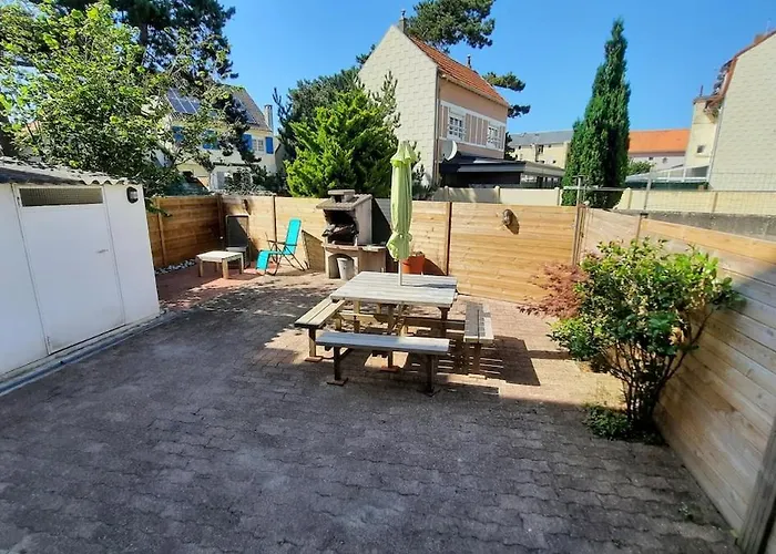 Les 4 As, Maison Au Coeur De Proche Holiday home *